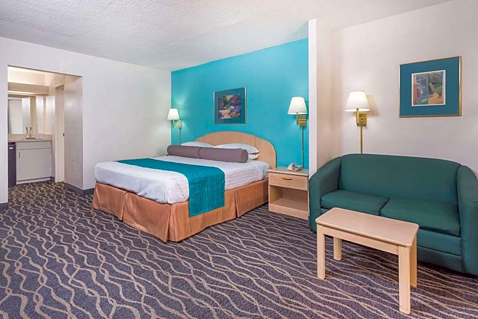 Howard Johnson by Wyndham Commerce GA