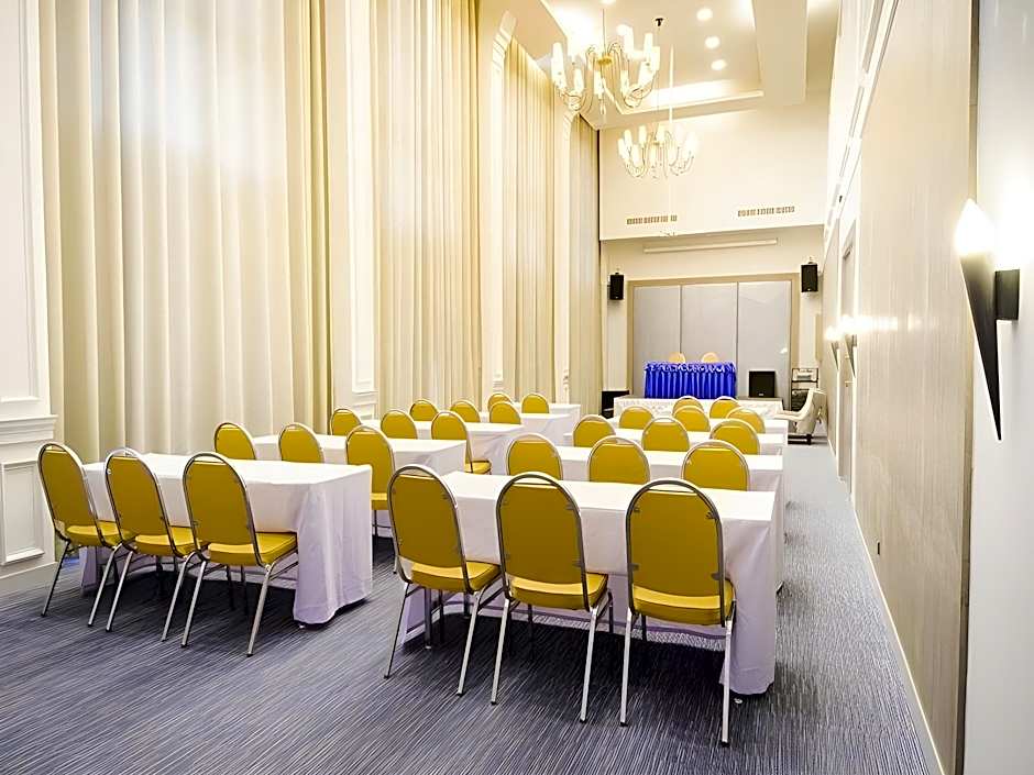 Bright Hotel Khon Kaen