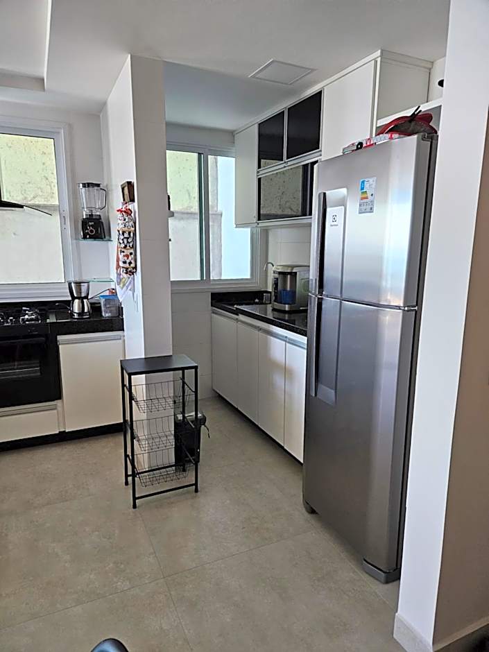 Apto frente mar 3 suites Castelhanos ES