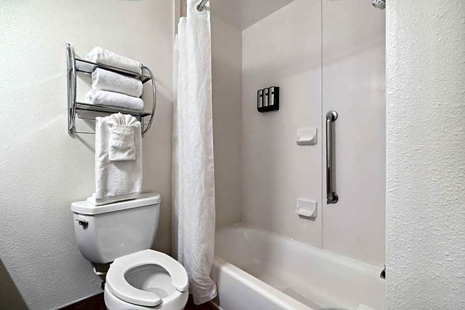 Sonesta Essential Vacaville - Napa Valley