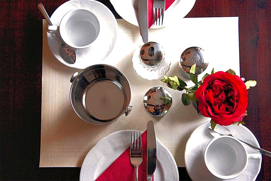 Ostsee-Rittergut-Rügen mit BinzHotel & OrdensKapelle & RomantikGut