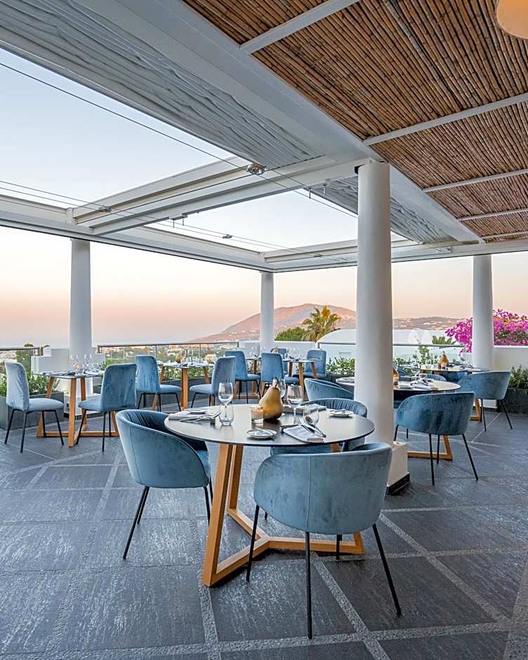 Aressana Spa Hotel & Suites