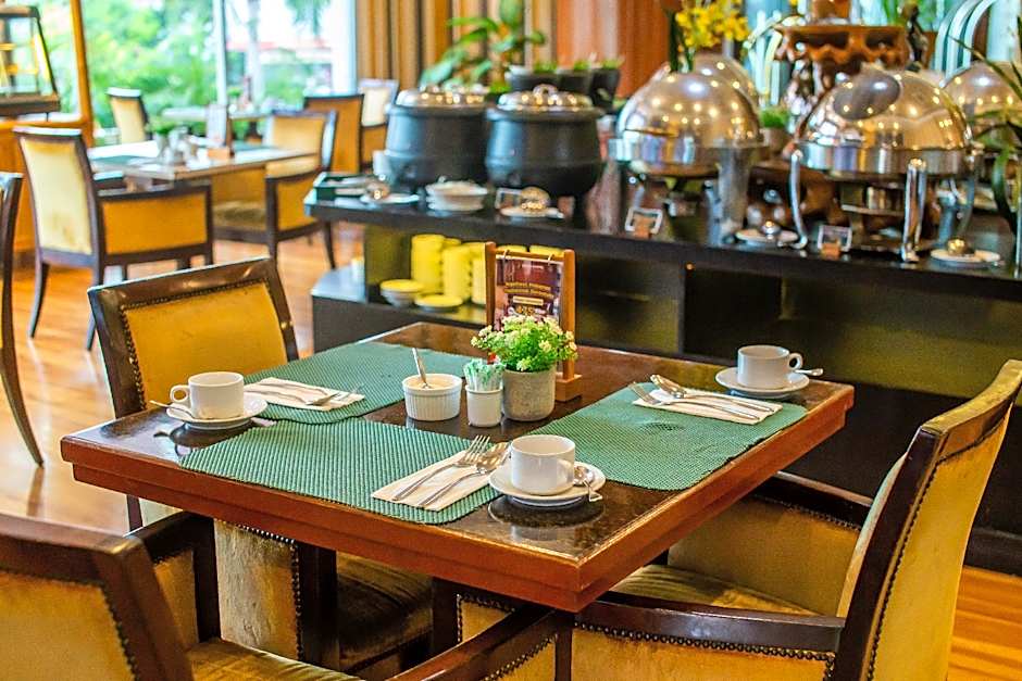 Grand Q Hotel Gorontalo