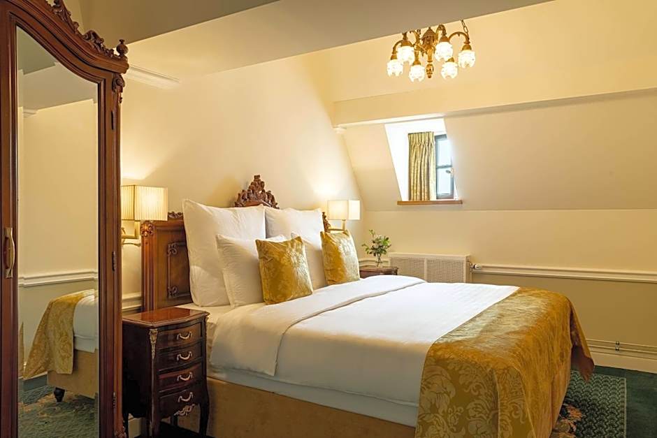 Schloss Lieser, Autograph Collection