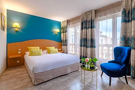Auberge du Poids Public Logis Hotel
