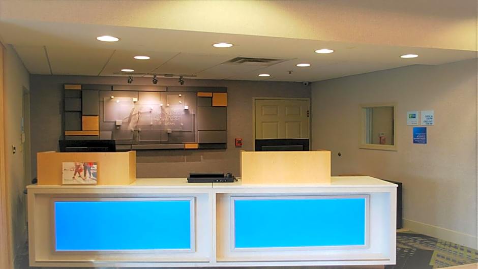 Holiday Inn Express Indianapolis North-Carmel By IHG