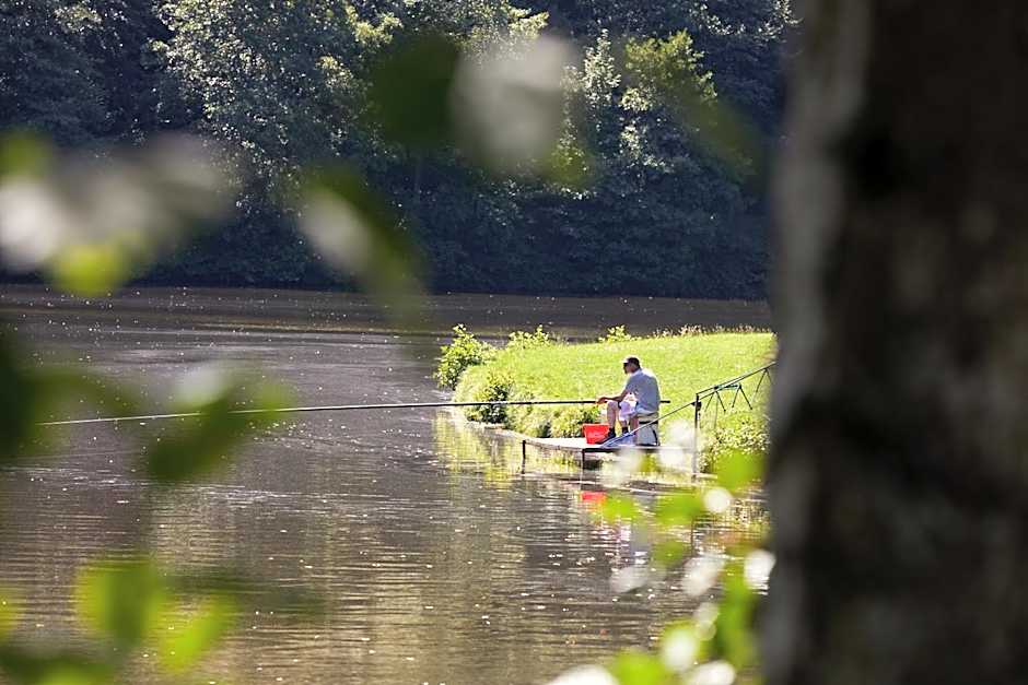 Hillview Hotel Grandvoir