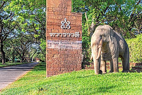 Tawa Rawadee, BW Signature Collection