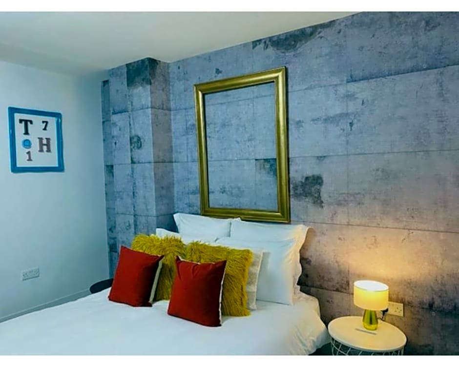 Townhouse PLUS @ Lower Beth Street Stoke