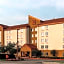 Red Roof Inn PLUS+ Long Island - Garden City