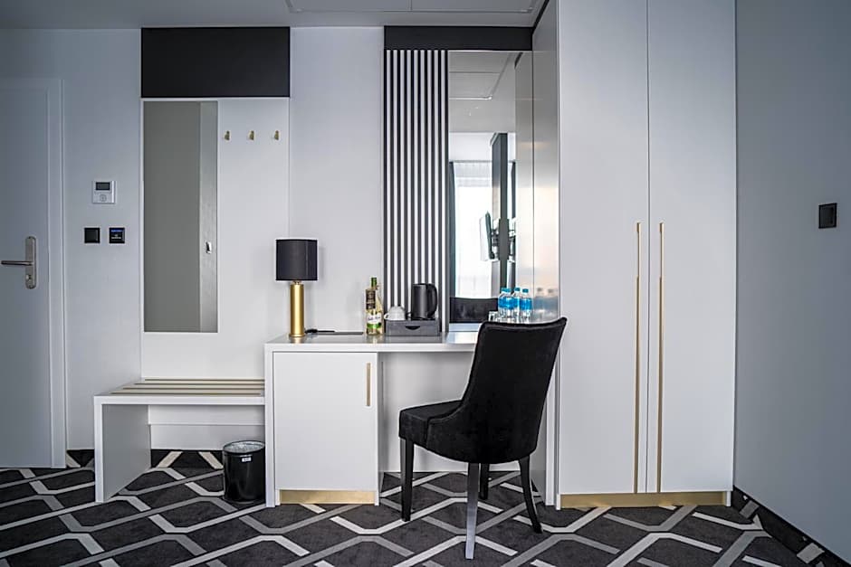 Apartamenty Katowice by Lantier - Basen & Gabinet SPA