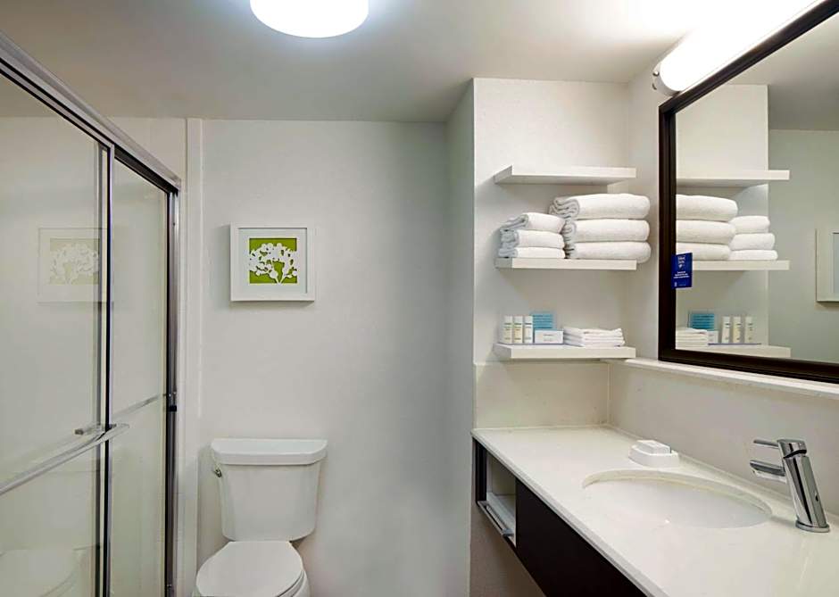 Hampton Inn By Hilton Lawrenceville