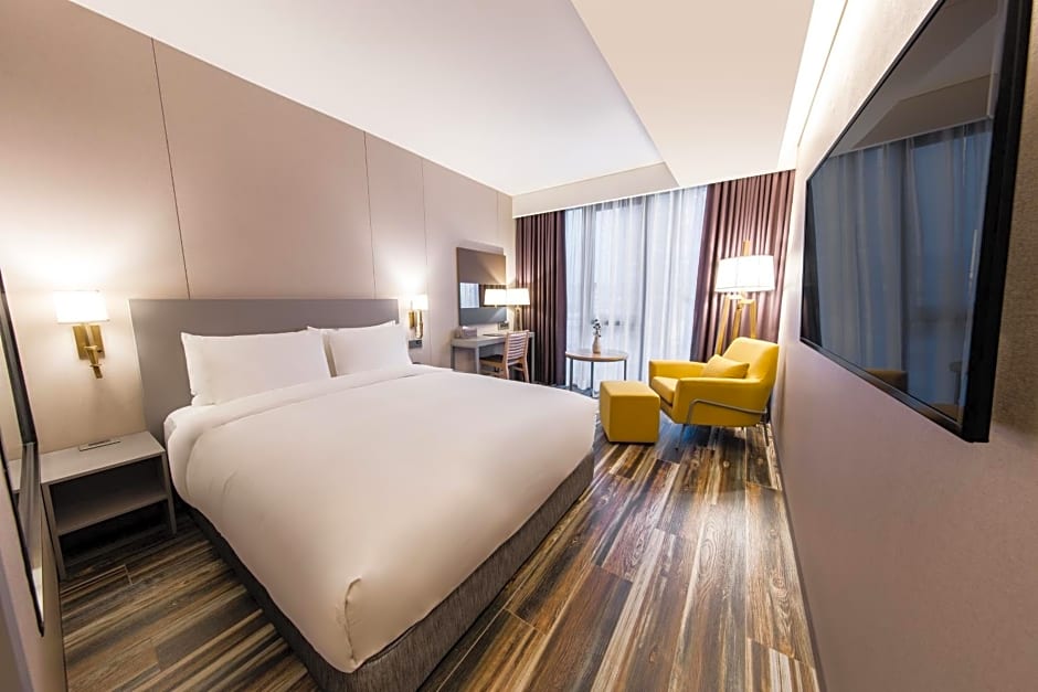 Photo 1 of 8 of Superior Double Room