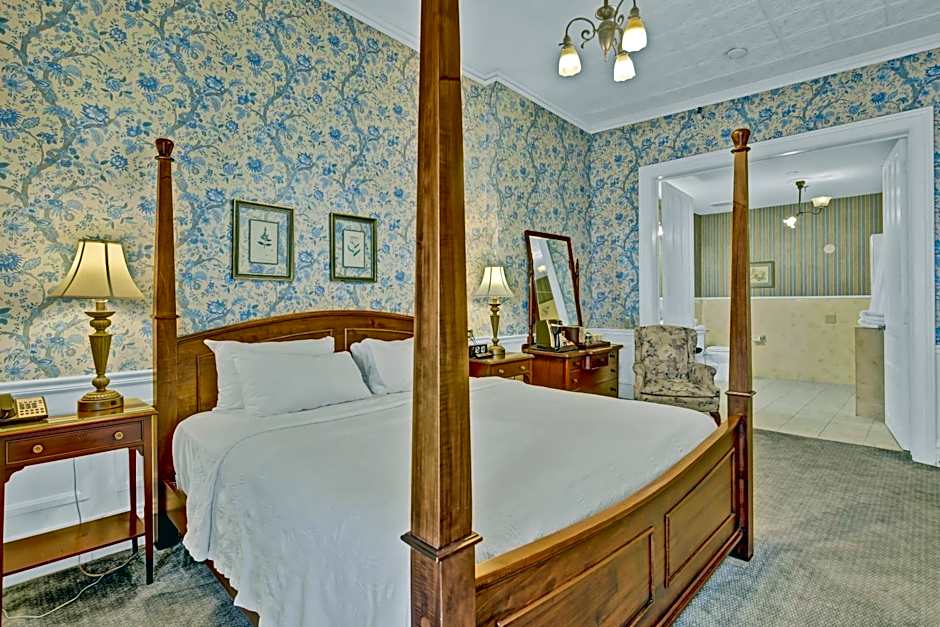 St James Hotel