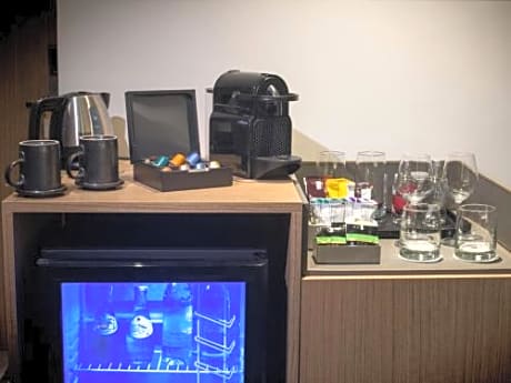 Grand Deluxe King Room