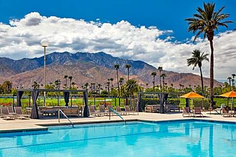 DoubleTree by Hilton Golf Resort Palm Springs