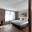 Hotel one66 (free parking garage)