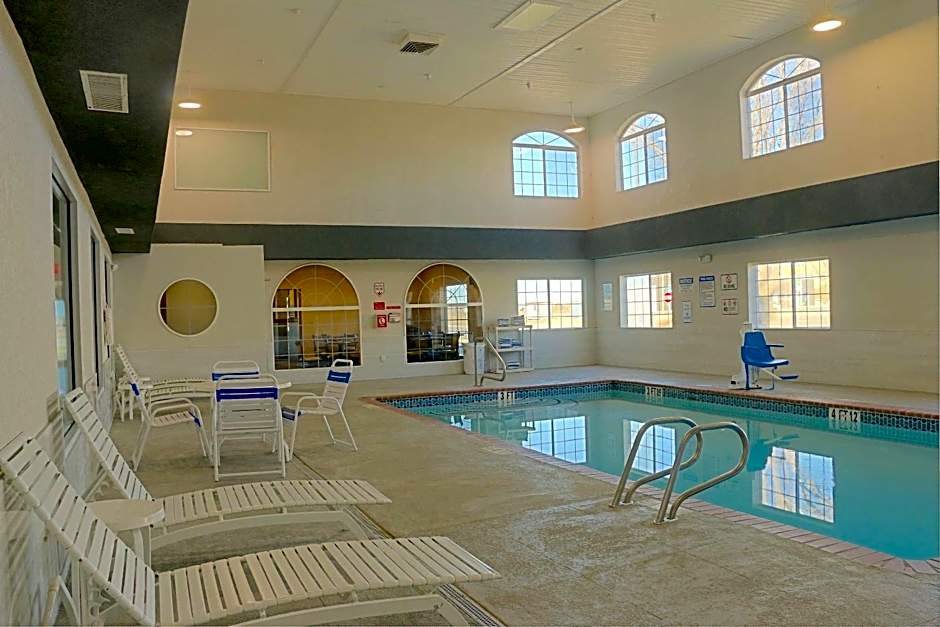 Quality Inn & Suites Roswell North