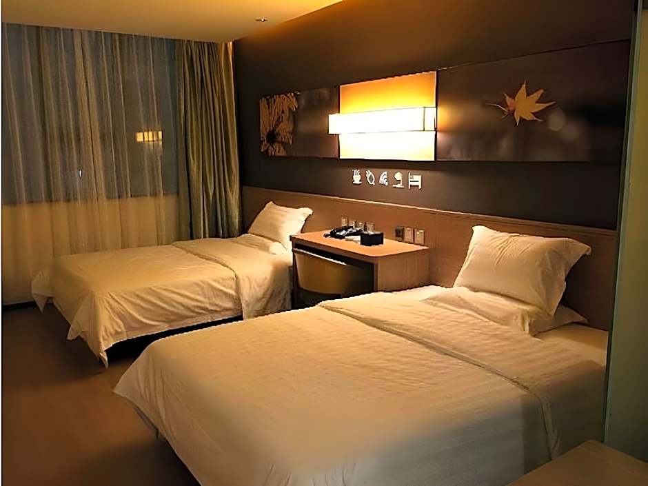7 Days Inn Guilin Xing'an Lemandi