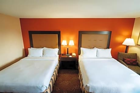 Queen Room with Two Queen Beds - Non-Smoking