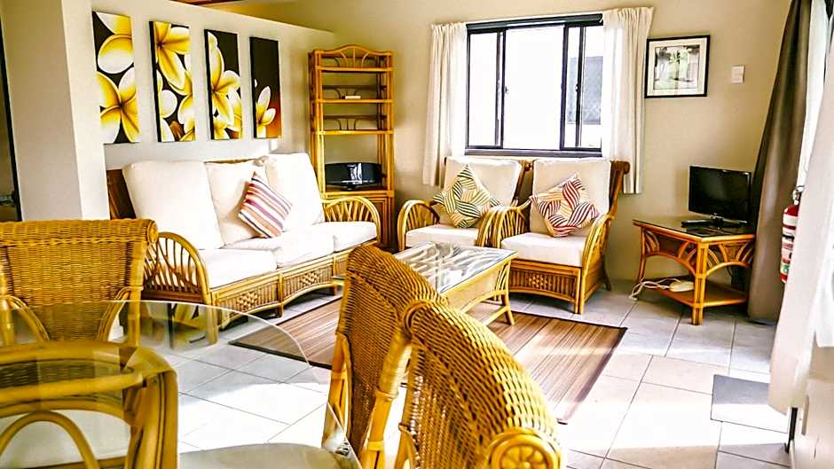 Photo 1 of 9 of Studio Apartment, Beachfront