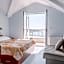 Hotel R