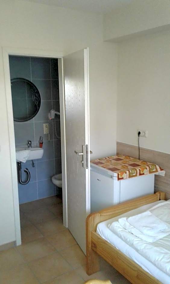 Wanderlust Hostel