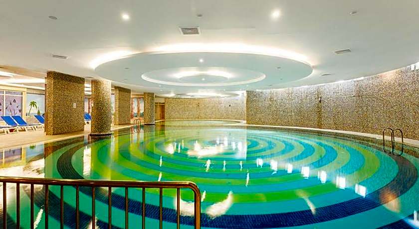 Rox Resort Hotel