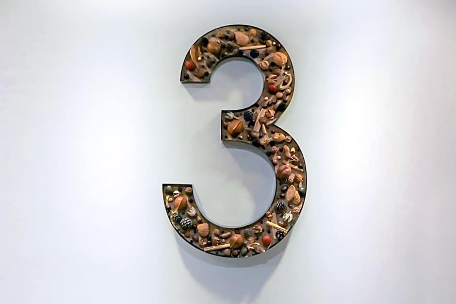 Green Hotel - West District