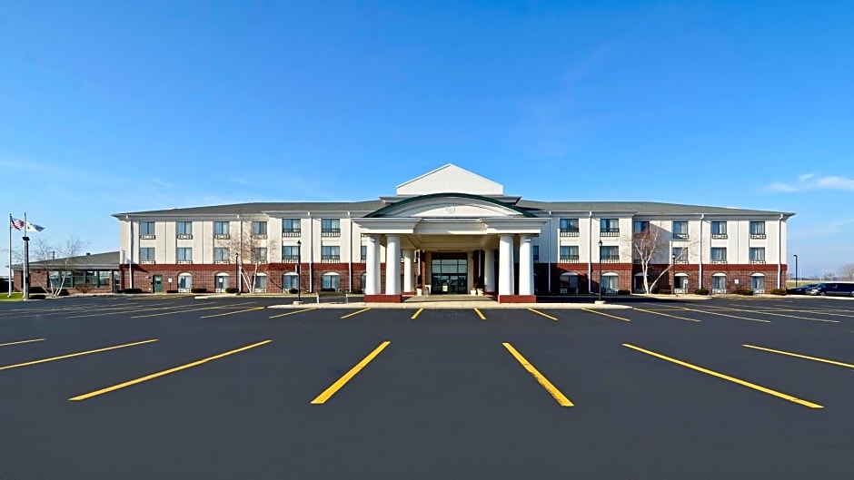 Holiday Inn Express Hotel & Suites Fort Atkinson