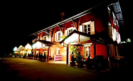 Auberge De Maison Rouge