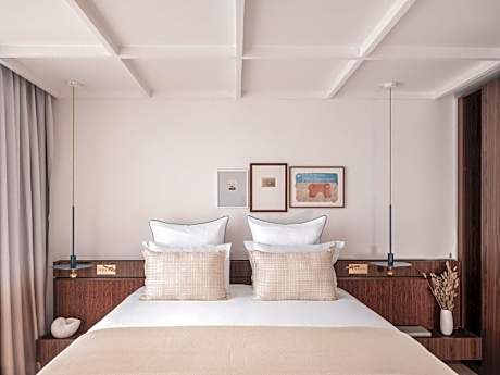 Signature Suite with Balcony and Sea View