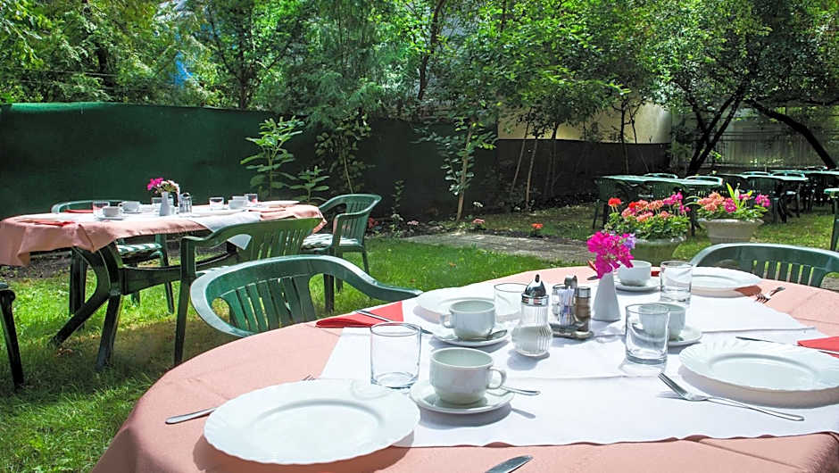 Garten- und Kunsthotel Gabriel City
