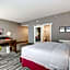 Hampton Inn & Suites Cincinnati Midtown Rookwood
