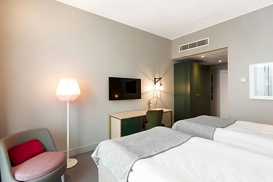 Elite Hotel Academia