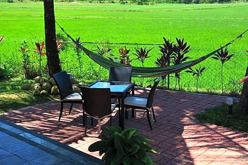 Sunset Valley Holiday Houses