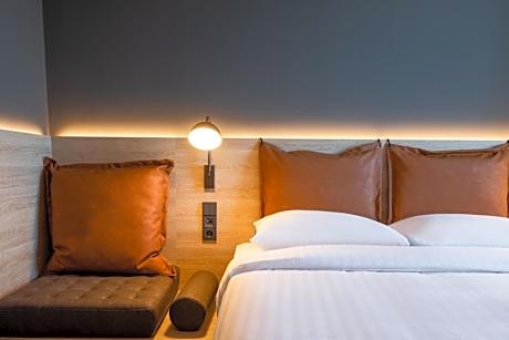 Moxy Connecting  Sleeper Room