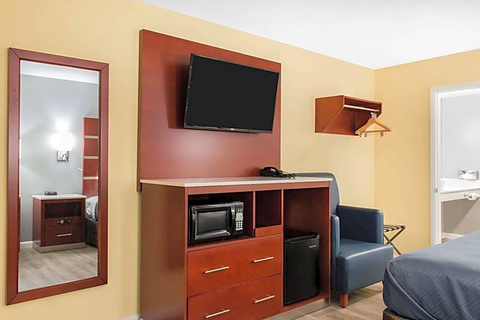Escape Inn Hershey
