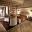 Castelir Suite Hotel