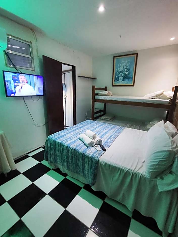 Pousada Tiriri Guesthouse