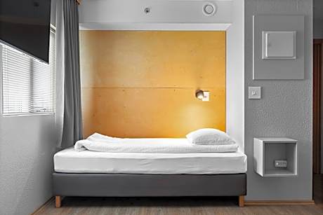 Triple Room with Shared Bathroom