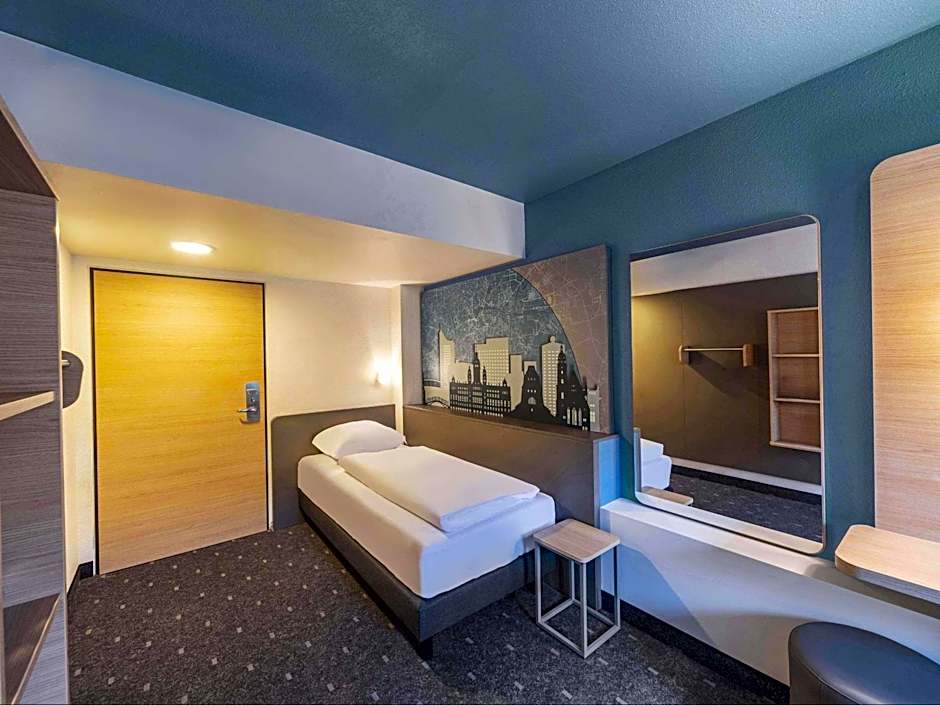 B&B HOTEL Leipzig-Schönefeld