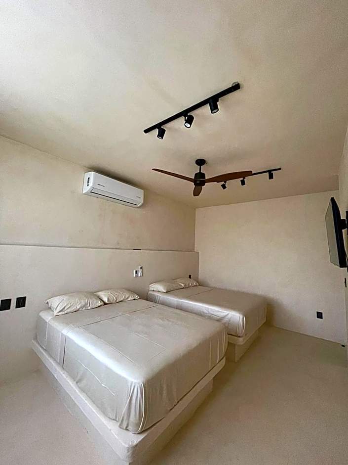 Casa Hood By the Sea