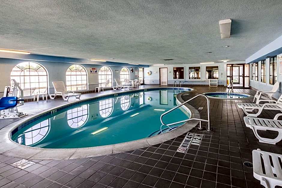 Quality Suites Burleson