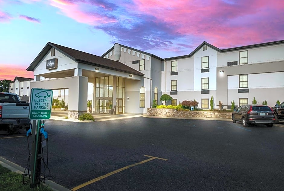 Country Inn & Suites by Radisson, Grandville-Grand Rapids West, MI