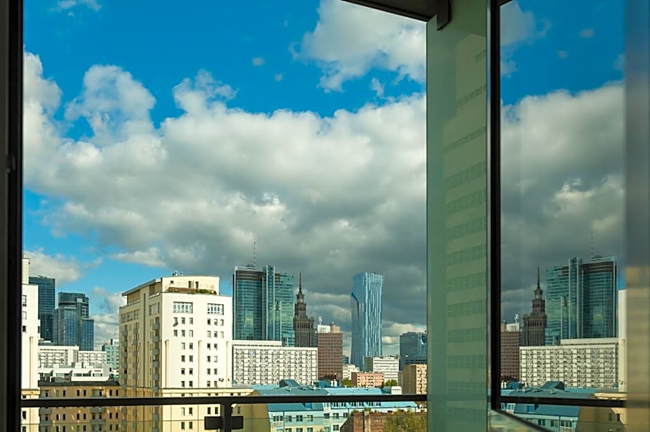 Platinum Towers E-Apartments