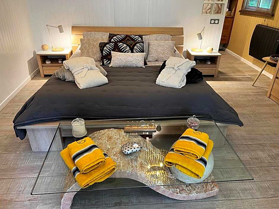 MAROSENIA TTIKI - Cabanes et Spa