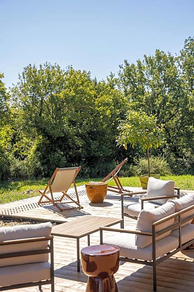 Les Coteaux - Lodges & Expériences