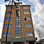 Rich Hotel