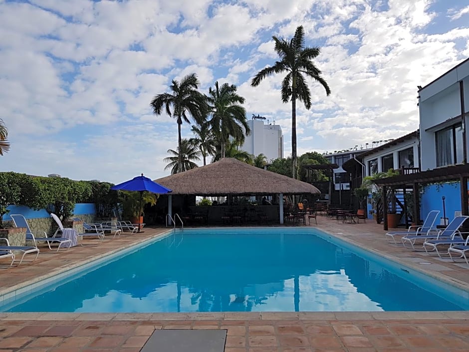 Radisson Fort George Hotel And Marina